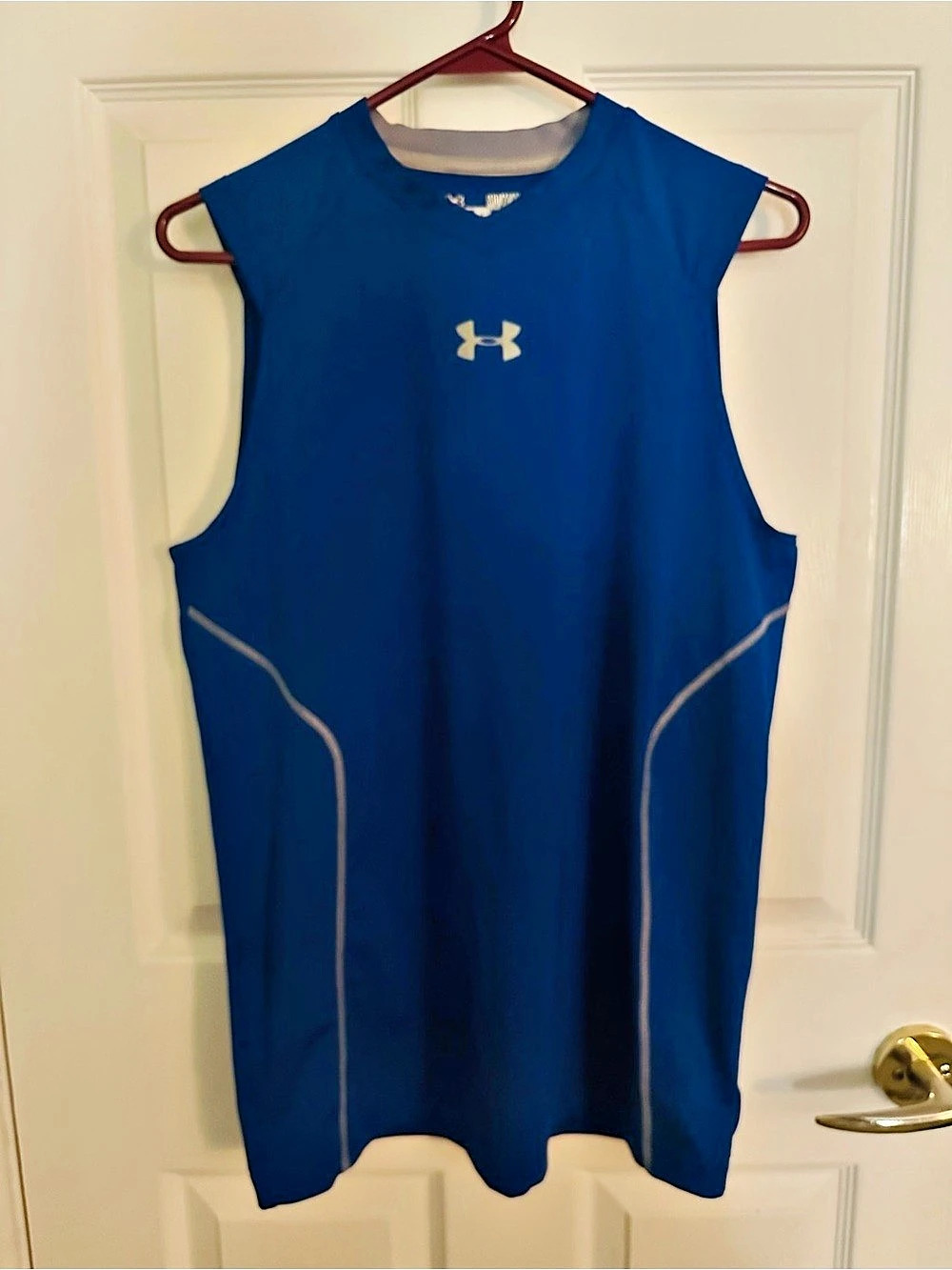 Under Armour Blue Athletic Tank Size Medium Like New